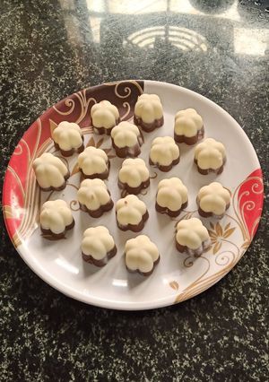 A picture of Home dry fruits chocolate.