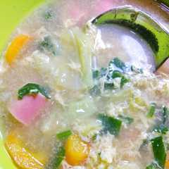 รูปของ Sop telur sosis