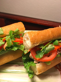 A picture of Tuna Salad Sandwich à la Vietnamese.