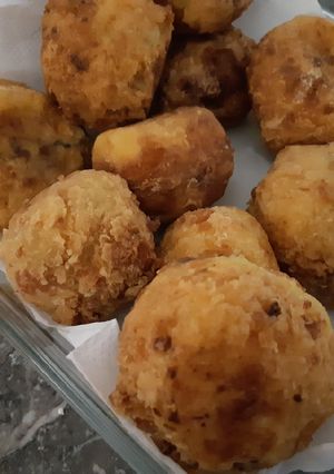 Una foto de Bombas de papa y anco