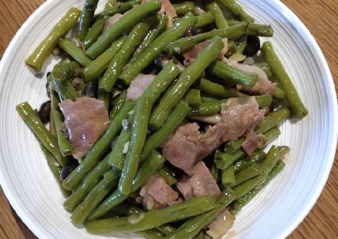 String beans with Bacon and Mushroom