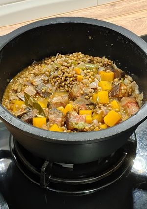 Foto principal de Lentejas con calabaza y sabor italiano