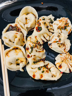 A picture of Chicken dumplings.