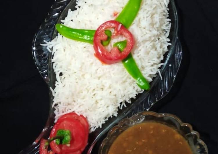 Recipe of Favorite Khatte Masar with boiled rice 🍽