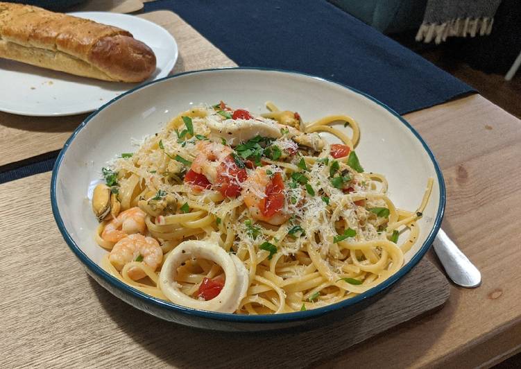 Steps to Make Speedy Seafood linguine