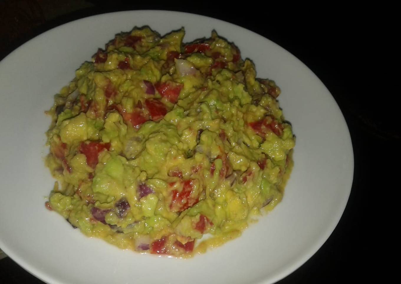 Guacamole dressed with ginger