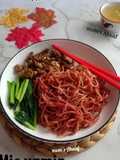 Mie Yamin buah naga