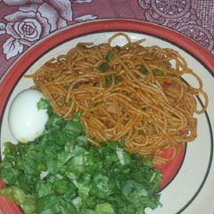 A picture of Spaghetti with vegetable.