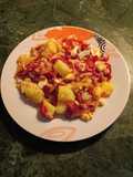 Aliño de patatas con pimientos y atún