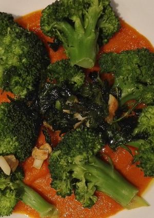 Foto principal de Sopa de tomate con brócoli