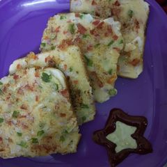 A picture of Veg suji toast.