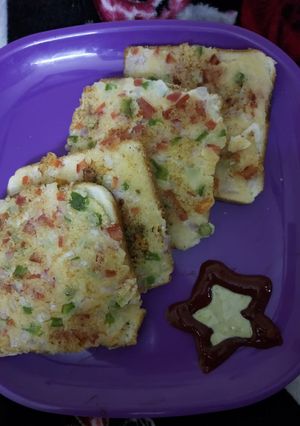 A picture of Veg suji toast.