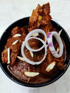 টমেটো চিকেন (Tomato chicken recipe in Bengali) রেসিপির প্রধান ছবি