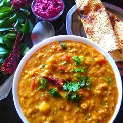 A picture of Oats Bisibele Bhat.