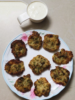 மோர் மைதா வடை (Buttermilk maida vadai) (Mor maida vadai recipe in tamil) செய்முறை முக்கிய புகைப்படம்