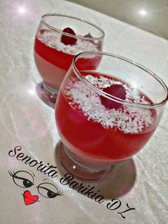 صورة لوصفة فلان الحليب والماء بذوق الفراولة 🍓🍓