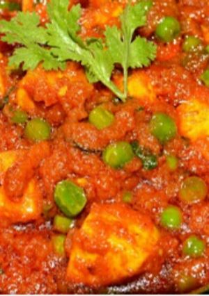 A picture of Shahi Matar-paneer.