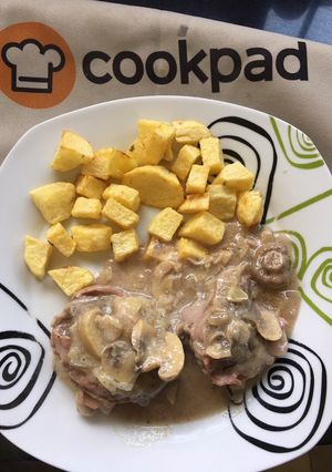 Una foto de Bifes de lomo con panceta y salas de champiñones