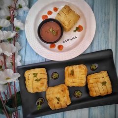 A picture of Soya veggies mat samosa.
