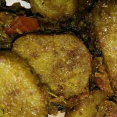 A picture of Besan lauki ke gatte.