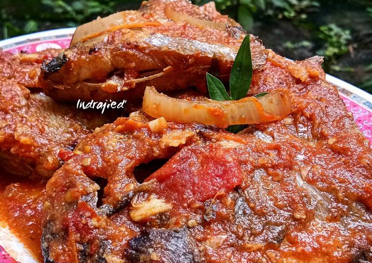 Cara buat Ikan Goreng Saos Padang yang lezat dan Mudah Dibuat