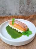 Matcha Eclair