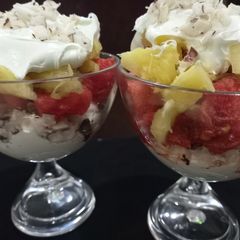 Fruit parfait A picture of Fruit parfait.