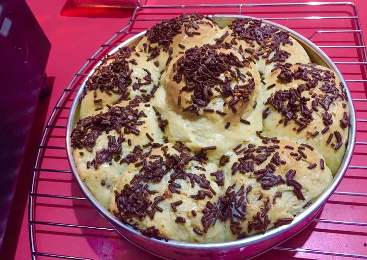 Anti Ribet, Membuat Roti sobek isi coklat keju Kekinian