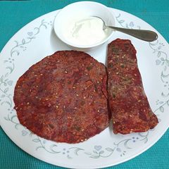 A picture of Whole Wheat Beetroot Sesame Paratha.