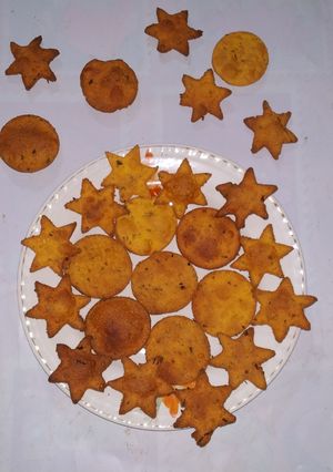 A picture of BesanKiPapdi.