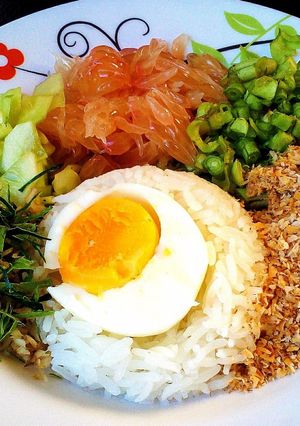 รูปของ ข้าวยำแบบง่ายสไตล์เรา