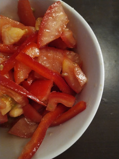 Una foto de Ensalada fresca de tomate