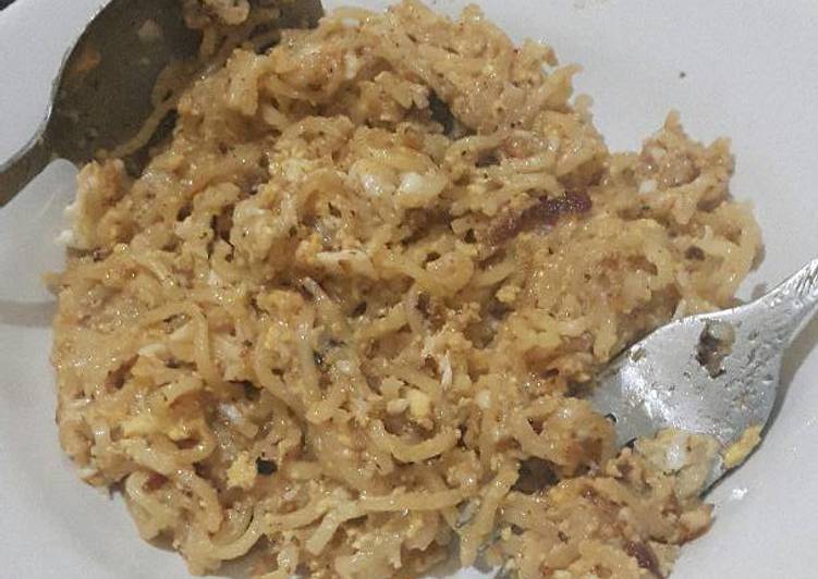 Cara Gampang Menyiapkan Indomie goreng keju susu mayonaise Anti Gagal