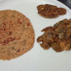 A picture of Misaa paratha.