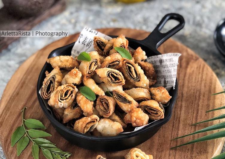 Sumpia rumput laut / popia seaweed