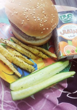 A picture of Potatoes fries.