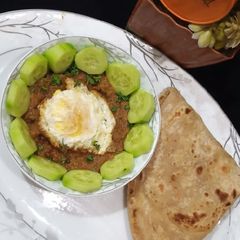 Simple shaljam with paratha A picture of Simple shaljam with paratha.