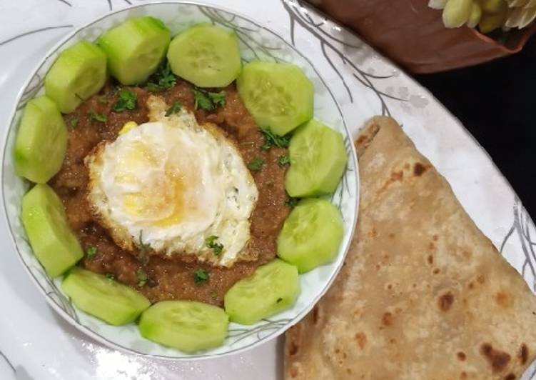 Recipe of Award-winning Simple shaljam with paratha