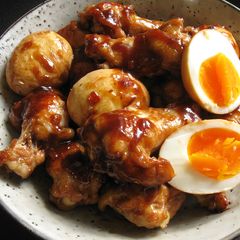 Chicken Drumettes & Boiled Eggs with Oyster Sauce A picture of Chicken Drumettes & Boiled Eggs with Oyster Sauce.