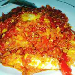 รูปของ Telur ceplok balado super pedassss