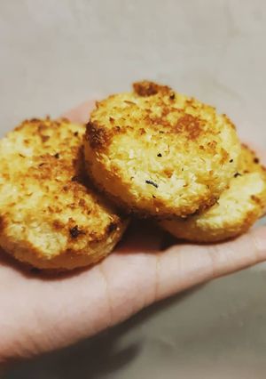 Una foto de Galletas de Coco o Alfajores de Coco