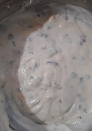 Una foto de Salsa blanca con verdeo y queso cremoso