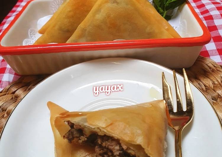 Samosa daging sapi original