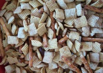How to Make Perfect Chex Mix the gluten free version