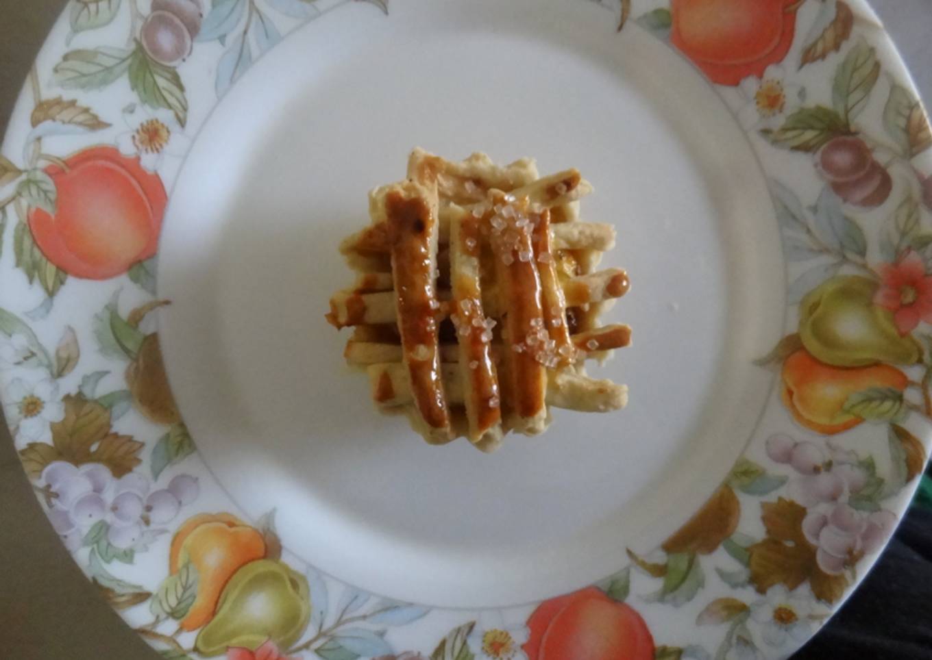 Tiny Happy Apple Tarts