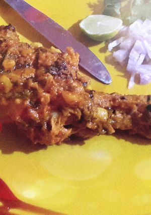 A picture of Spicy curd chicken masala.