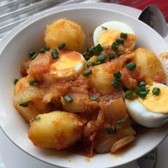 A picture of Irish Potatoes with Boiled Eggs.