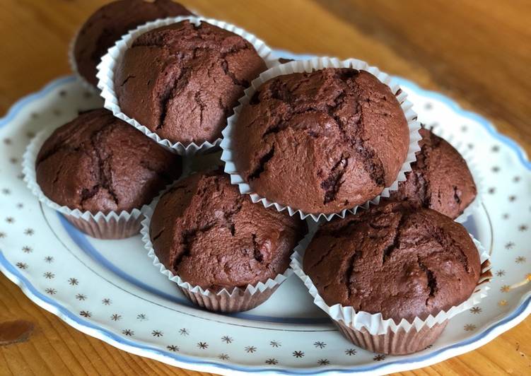 Recipe of Quick Dark chocolate and beetroot muffins 🍫
