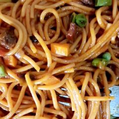 A picture of Easy jollof spaghetti.