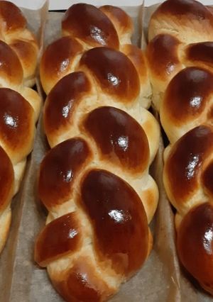Egyszerű 4 szálas fonott kalács recept fotója